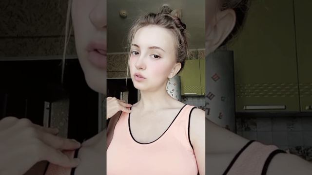 Типо няшка :3 смотреть онлайн