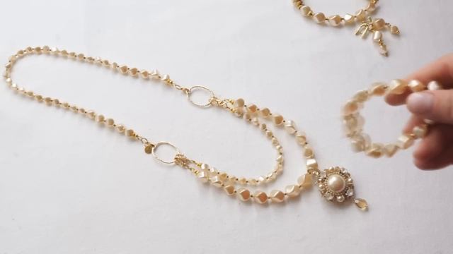 Небольшая переделка для Ларисы ♕ Жемчуг, янтарь, трансформеры и броши ♕ смотреть онлайн