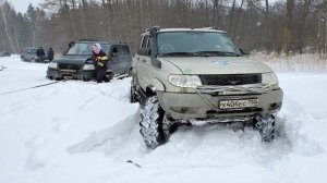 Оффроад по дороге к Радужному водопаду, или снежное бездорожье от Вороново