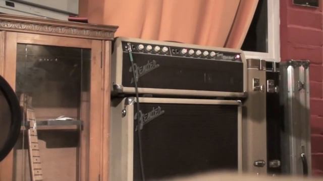 Fender Tone Master (Custom Shop amp) смотреть онлайн