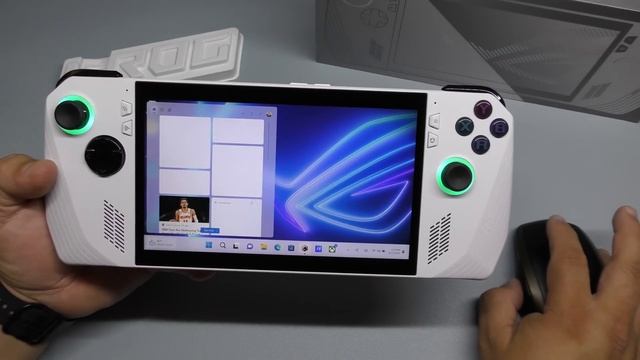 ASUS ROG Ally Unboxing & Initial Setup (What I Sold to Buy This) смотреть онлайн