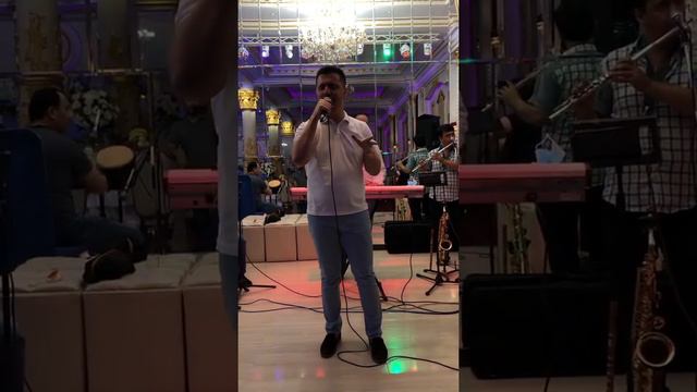Валичон Азизов Подшахи хубон !