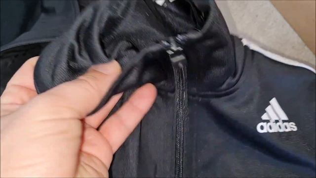 Adidas Zip jacket original vs fake. How to spot real Adidas Tracksuit jackets смотреть онлайн