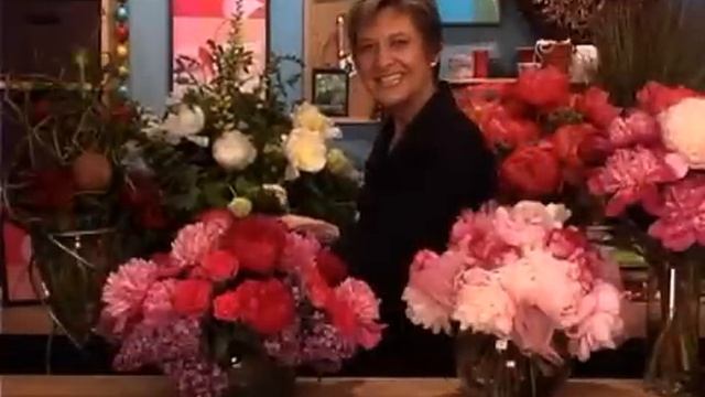 Designing with Peonies смотреть онлайн