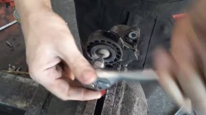 Как поменять Ремень Генератора и ролики на Киа Сид (Kia Ceed)