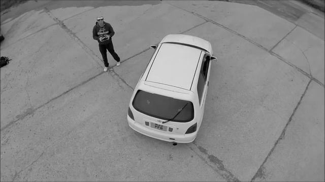 Toyota starlet Glanza V 1.3 Turbo смотреть онлайн