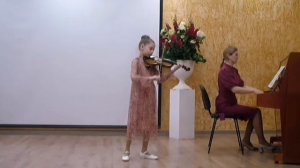 Плотникова Олеся 11 лет. Скрипка. А. Яньшинов "Комариный пир".