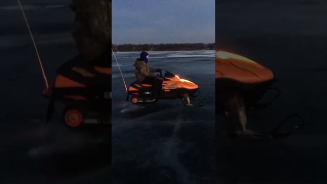 Arctic Cat F120 on pure glass! смотреть онлайн