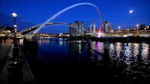 Millennium Bridge - Newcastle upon Tyne