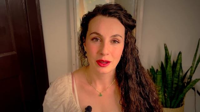 Historical Hair Care Grew My Hair to Hip Length! Here's How смотреть онлайн