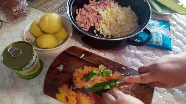 Оливье салат со свежим огурцом объедение???