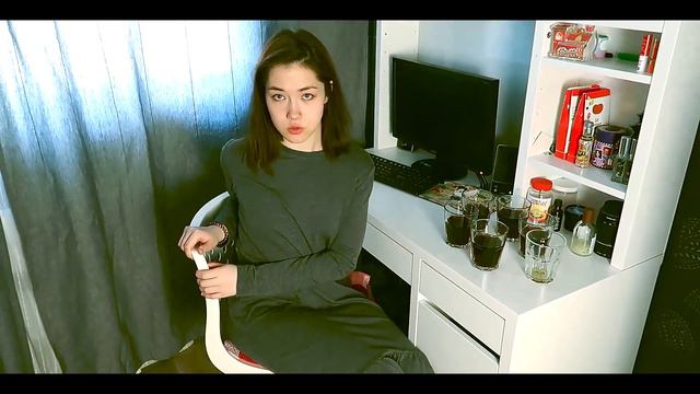 😨 ROOM TOUR | С КЕМ Я СПЛЮ? 😈 💤 смотреть онлайн