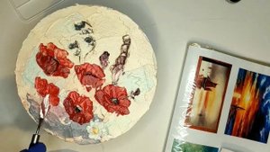 Роспись торта мастихином. Красные маки маслом