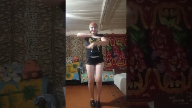 А художник берет краски смотреть онлайн