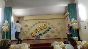 Подарок брата сестре на выпускной...