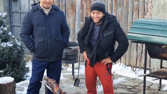 Три Блогера / готовим вместе - Баран на вертеле смотреть онлайн