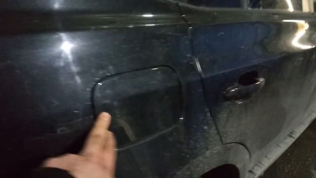 БМВ - КАК ОТКРЫТЬ ЛЮК БЕНЗОБАКА!! смотреть онлайн