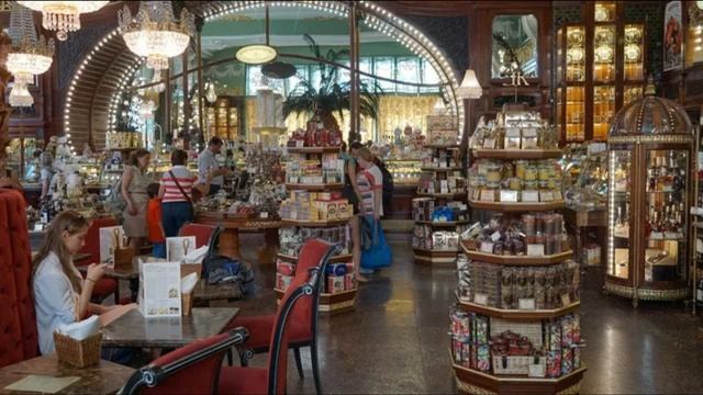 Стало известно, как сократились расходы россиян на деликатесы смотреть онлайн