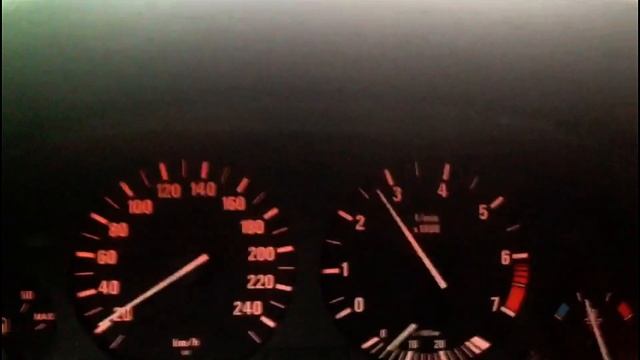 BMW 530 i e39 3.0 l разгон до 100 км/ч. смотреть онлайн