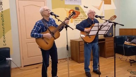 12 месяцев Бр. Мироновы