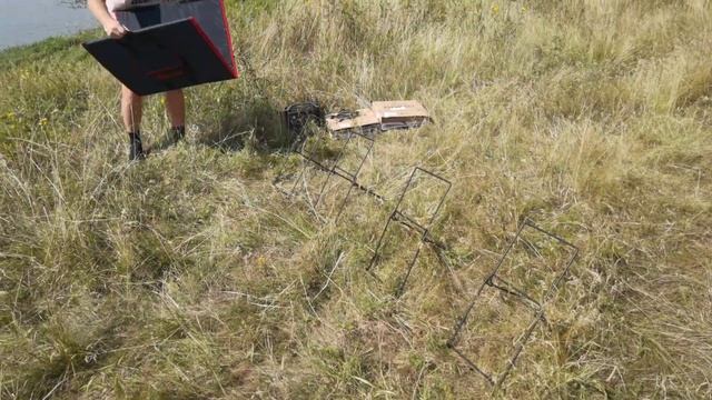 Подставка для гибкой солнечной панели Dokio DH-01 смотреть онлайн