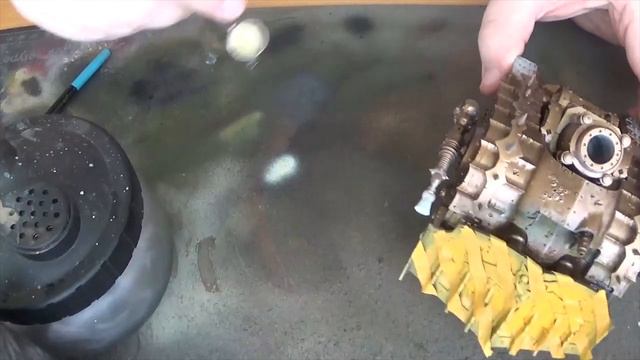 Rotterdam White Scar Painting Tutorial: Airbrushing with Chris (The Plagueburst Crawler) смотреть онлайн