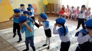 Танец мальчиков средней группы "Яблочко" ("Танец моряков") в детском саду