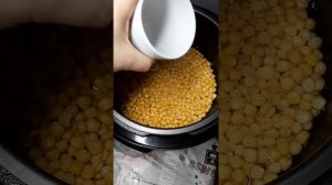 Гороховое пюре в мультиварке SATURN