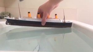 Китайской титаник утонул•