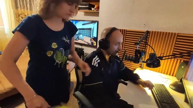 Работа диктора радио в самоизоляции смотреть онлайн