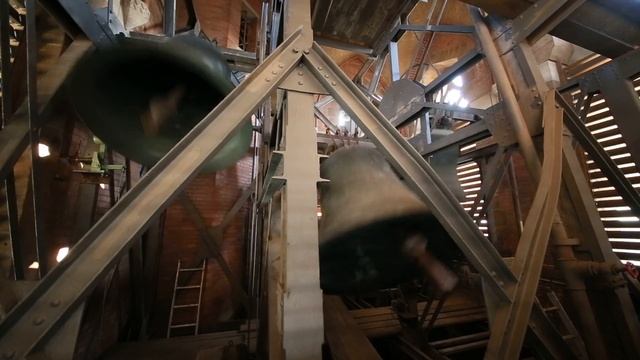 St. Petri Dom Bremen 3er Geläut Nordturm смотреть онлайн