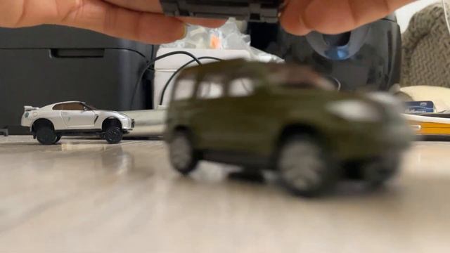 Уаз Патриот на радиоуправлении 1:64