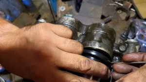 Замена пыльника на тормозном суппорте Volkswagen Crafter Mercedes Sprinter