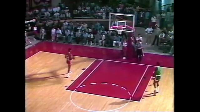 JoJo White Battles John Drew in H-O-R-S-E (1978) смотреть онлайн