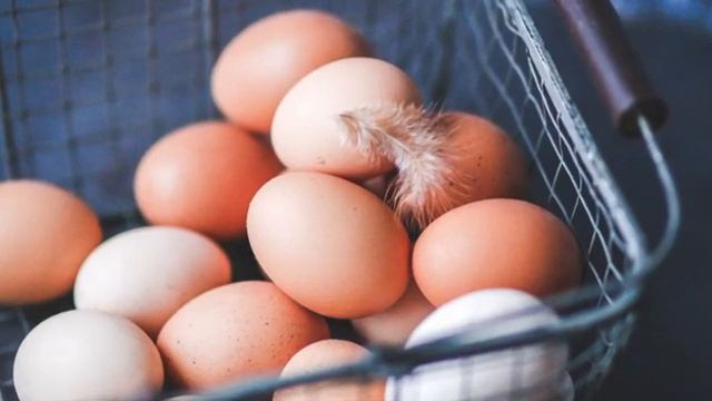 Кушала по 2 вареных яйца на завтрак. Итог просто поражает мозг...Что натворили яйца? смотреть онлайн