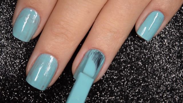 Sally Hansen | Re-Promoted Shades | Live Swatches смотреть онлайн