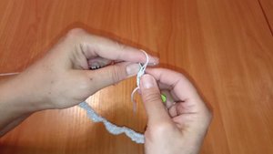 Красивая горловина спицами для летних изделий