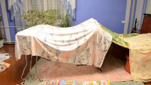 двухкомнатный шалаш в доме