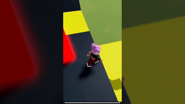 квинка слоумо ( в ананас идите 🍍) тутутутуту  New Ananas Obby квинка 2 смотреть онлайн