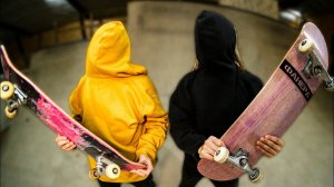 ИГРАЕМ В СКЕЙТ! ЗАКРЫТЫМИ ГЛАЗАМИ | КОМАНДА Braille SKATEBOARDING!