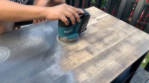 How to Sand Old Coffee Table Before Painting with DBO180Z Makita 125mm Cordless Random Orbit Sander