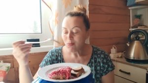 МУКБАНГ, селёдка под шубой