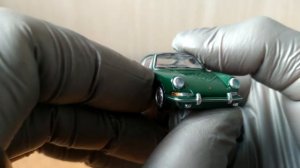 MINI GT Porsche 911 1964 Irish Green (детальный обзор)