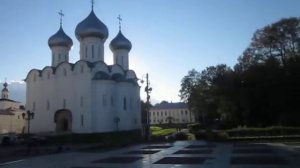 Колокольный звон в Софийском соборе Вологодского Кремля.