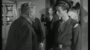 Максим Перепелица, выгнали из армии