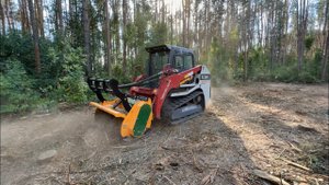 Лесной мульчер на мини-погрузчике | Forestry mulcher on a skid-steer