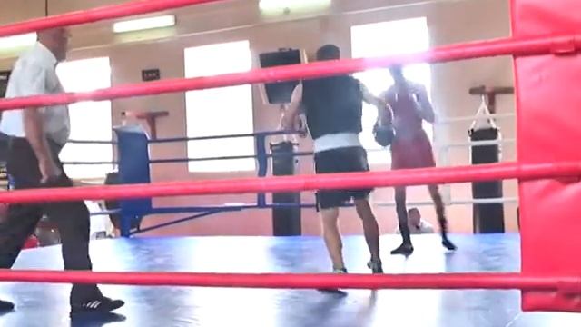 Завершился чемпионат Крыма по боксу среди мужчин смотреть онлайн