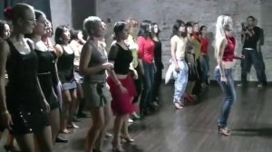 Sara Lopez   мастер класс по женскому стилю в кизомбе