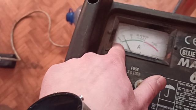 Как востановить аккумулятор. Аккумулятор 2015 года и 2 раза почти в ноль был разряжен. смотреть онлайн