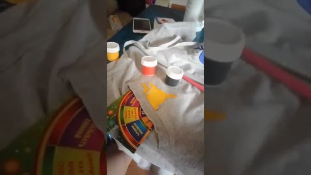 Рисую пикачу на одежде. Акриловые краски для ткани. смотреть онлайн